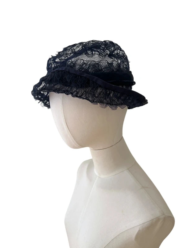 Cappello blu scuro vintage