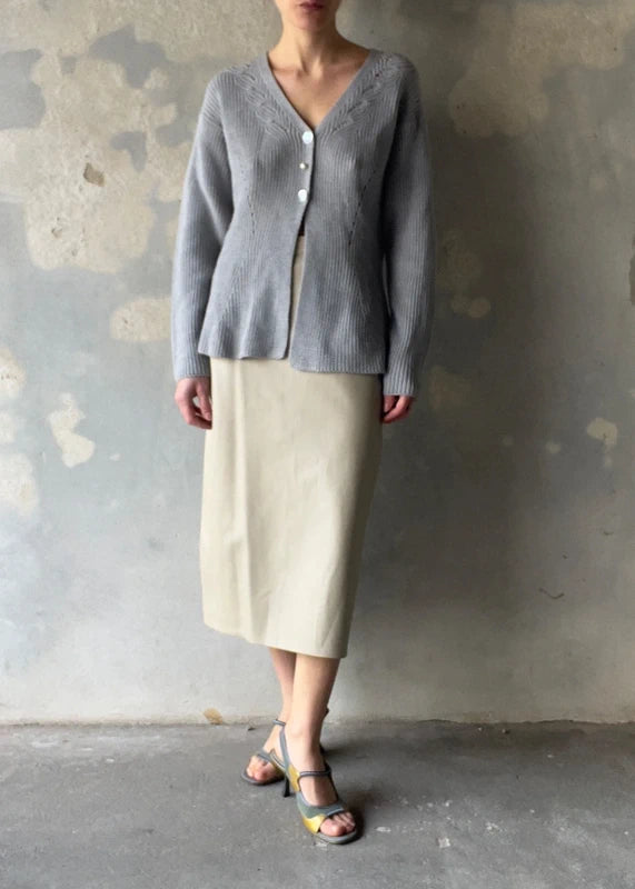 Cardigan maglia grigio con bottoni madreperla