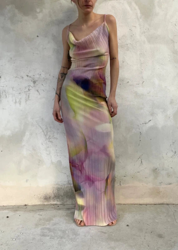 Abito lungo fantasia astratta effetto plissé