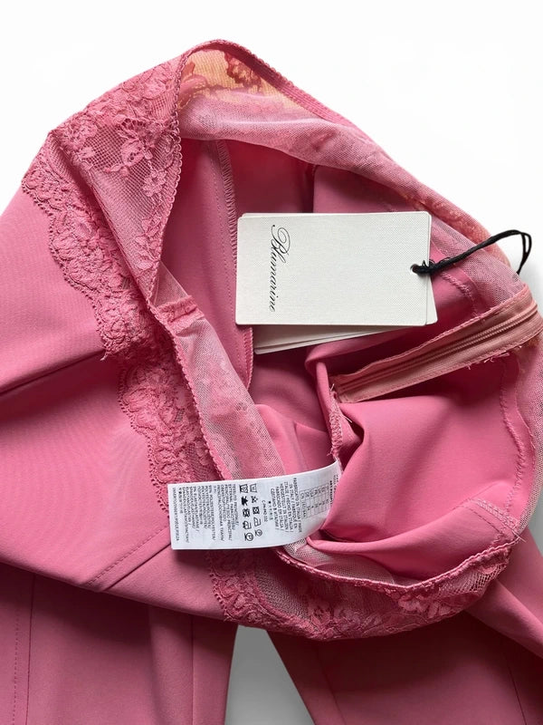 Pantaloni Blumarine rosa con baschina in pizzo
