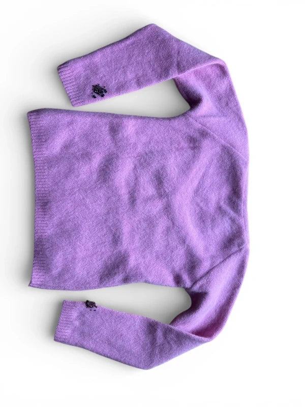Maglione in misto angora/lana rosa ricamato con perline