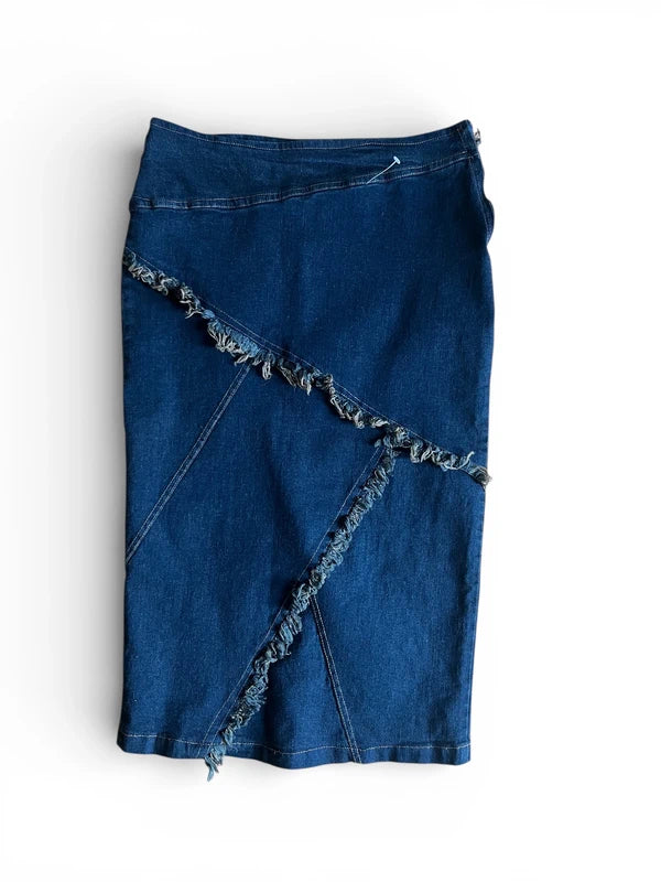 Gonna denim vintage sfrangiata