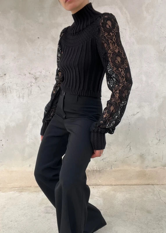 Maglione crop con maniche in pizzo