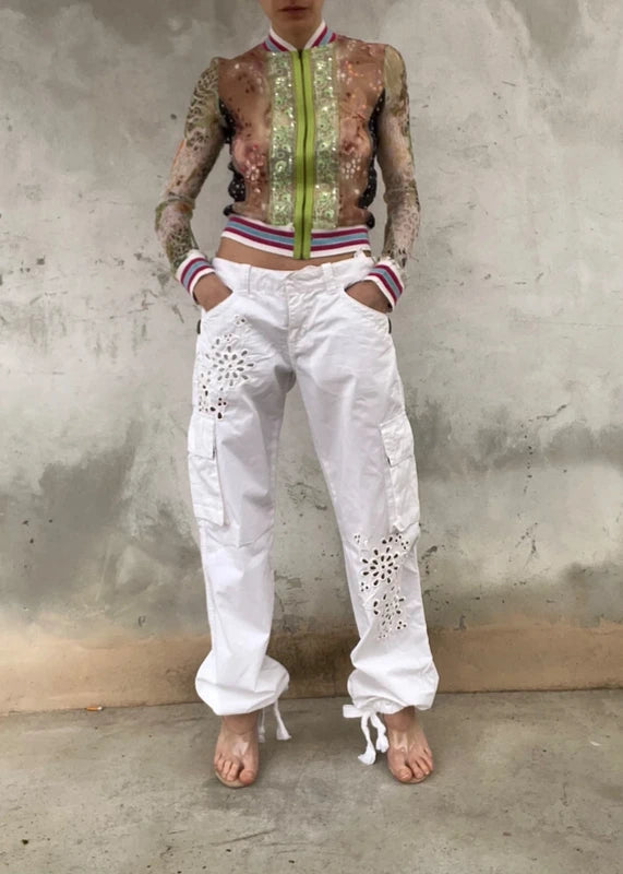 Pantalone cargo bianco con intarsi pizzo sangallo