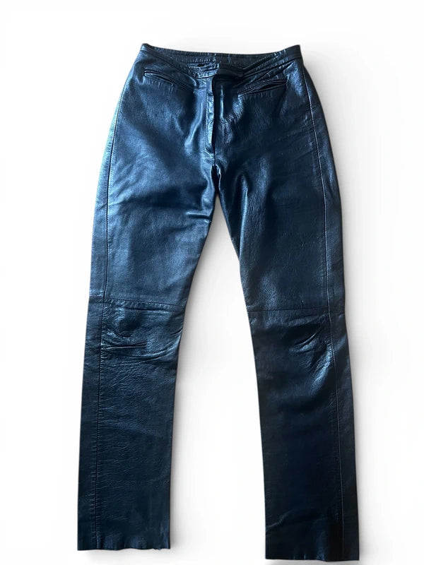 Pantaloni in pelle neri con tasche a filetto