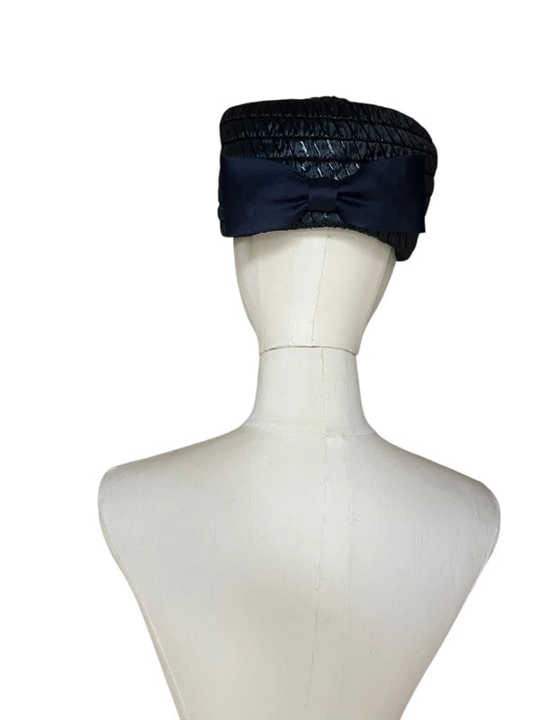 Pillbox in rafia blu anni'50