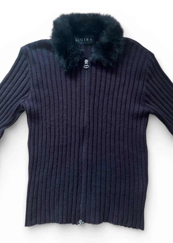 Cardigan marrone con bordi finta pelliccia