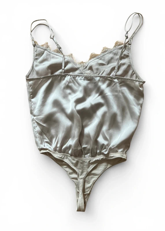 Body beige con pizzo