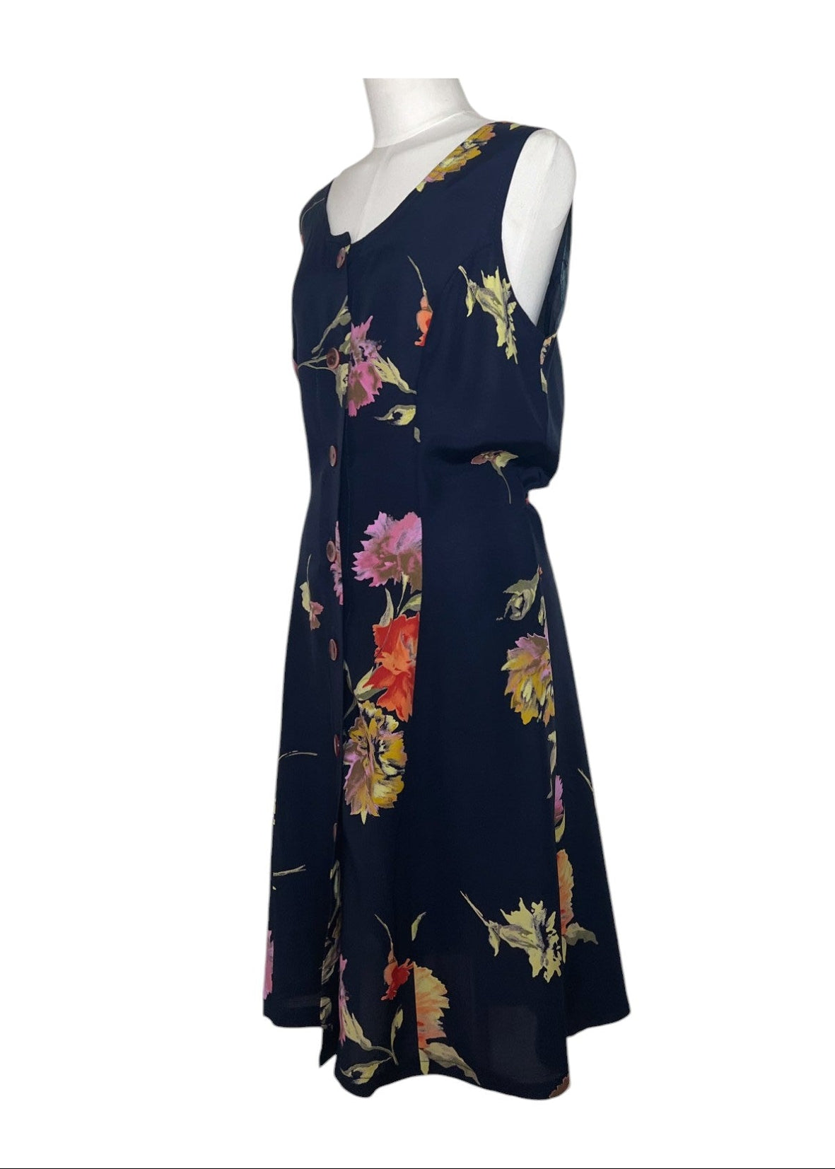 Abito estivo lungo nero con fiori