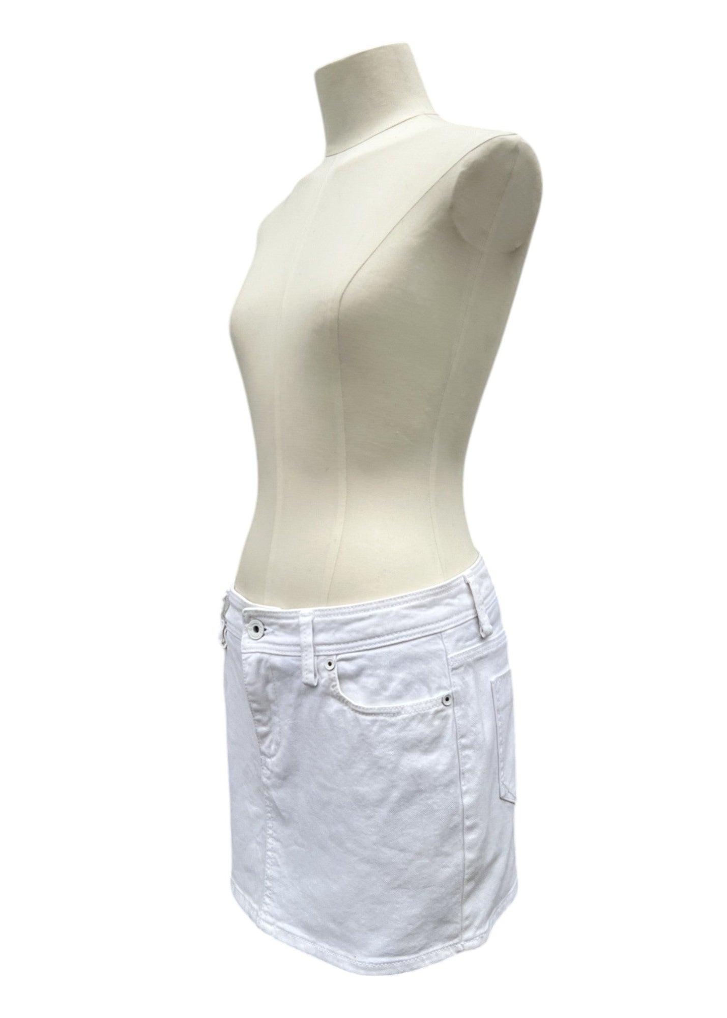 Minigonna vintage bianca anni 2000