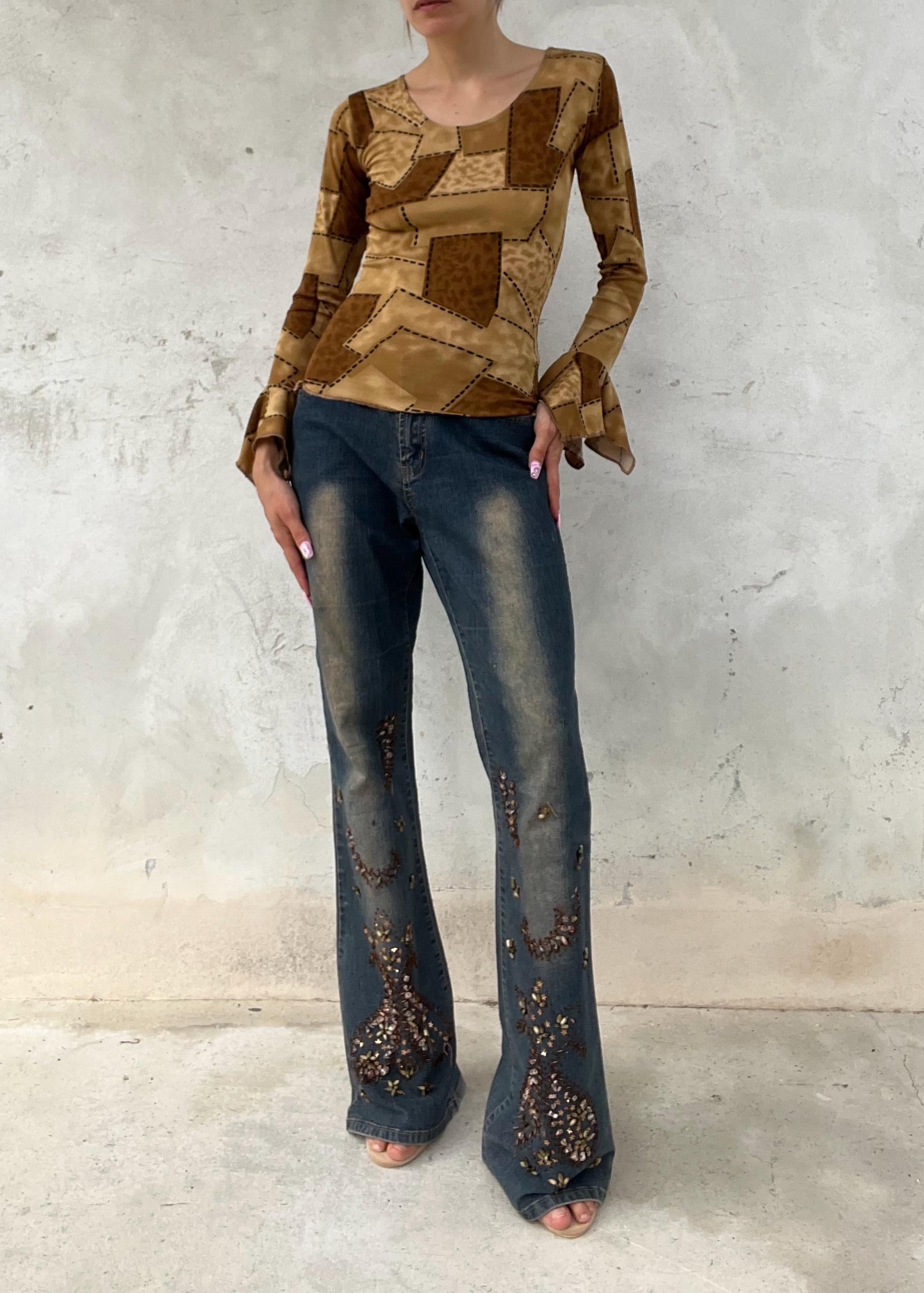 Denim vintage ricamato con fantasie