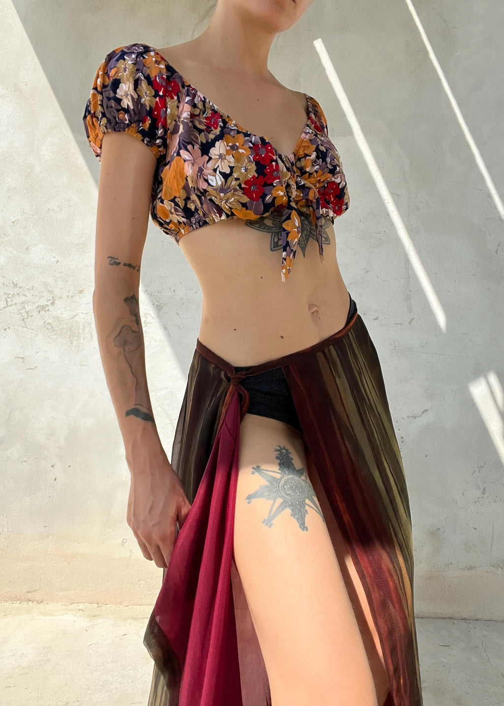 Crop top fiori