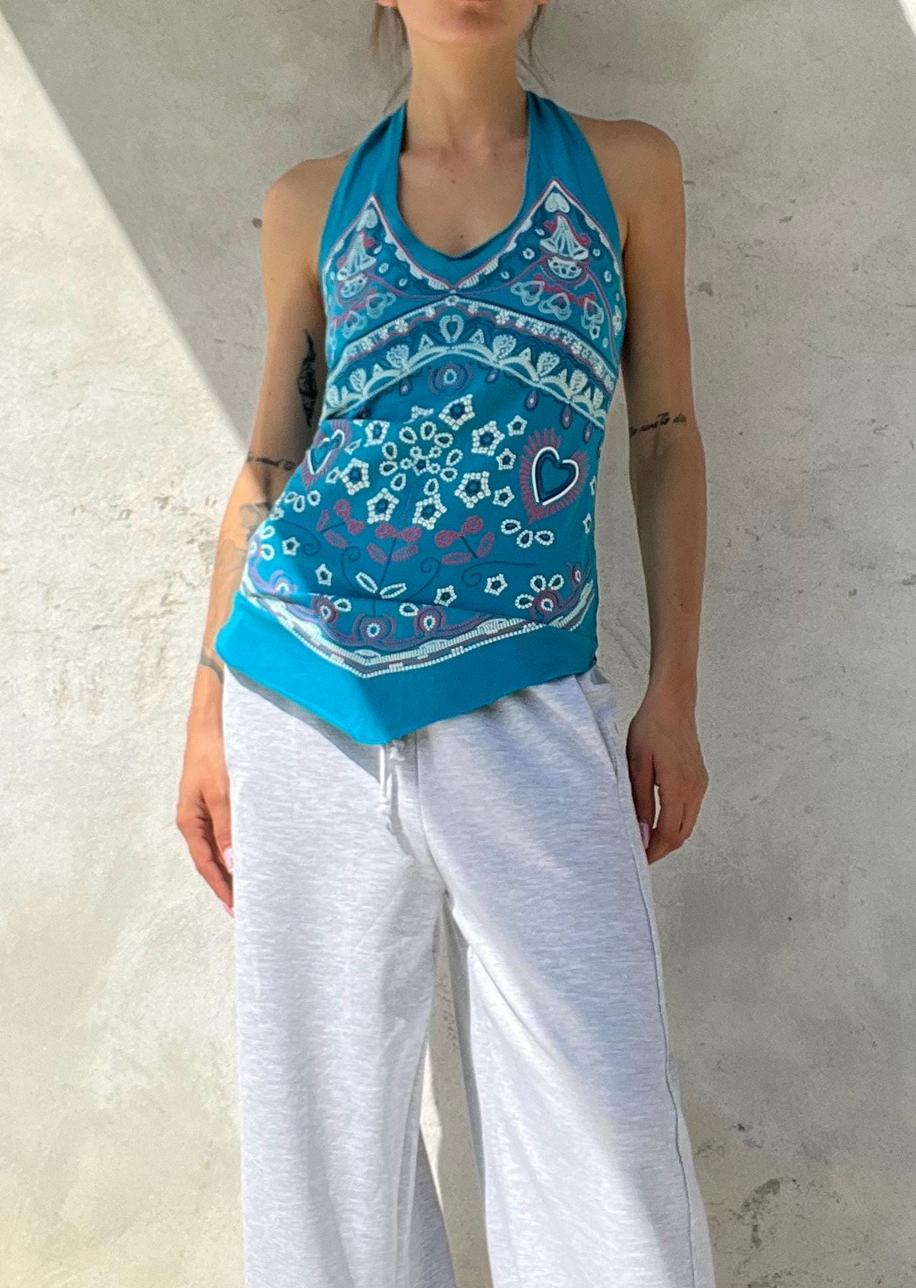 Top bandana azzurro con cristalli