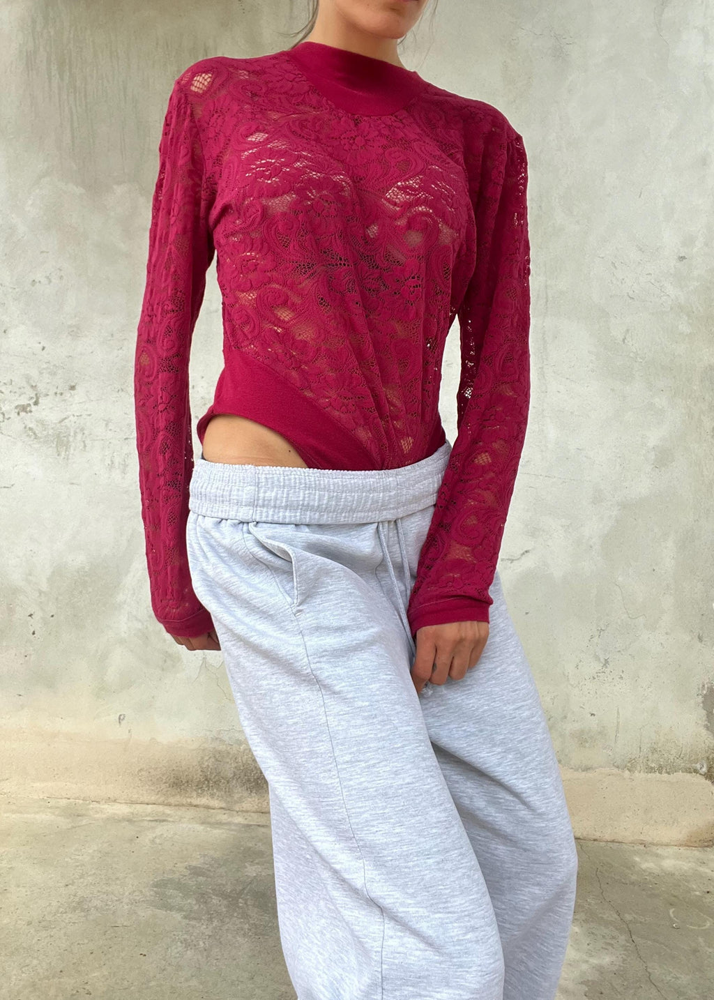 body top in pizzo rosso 