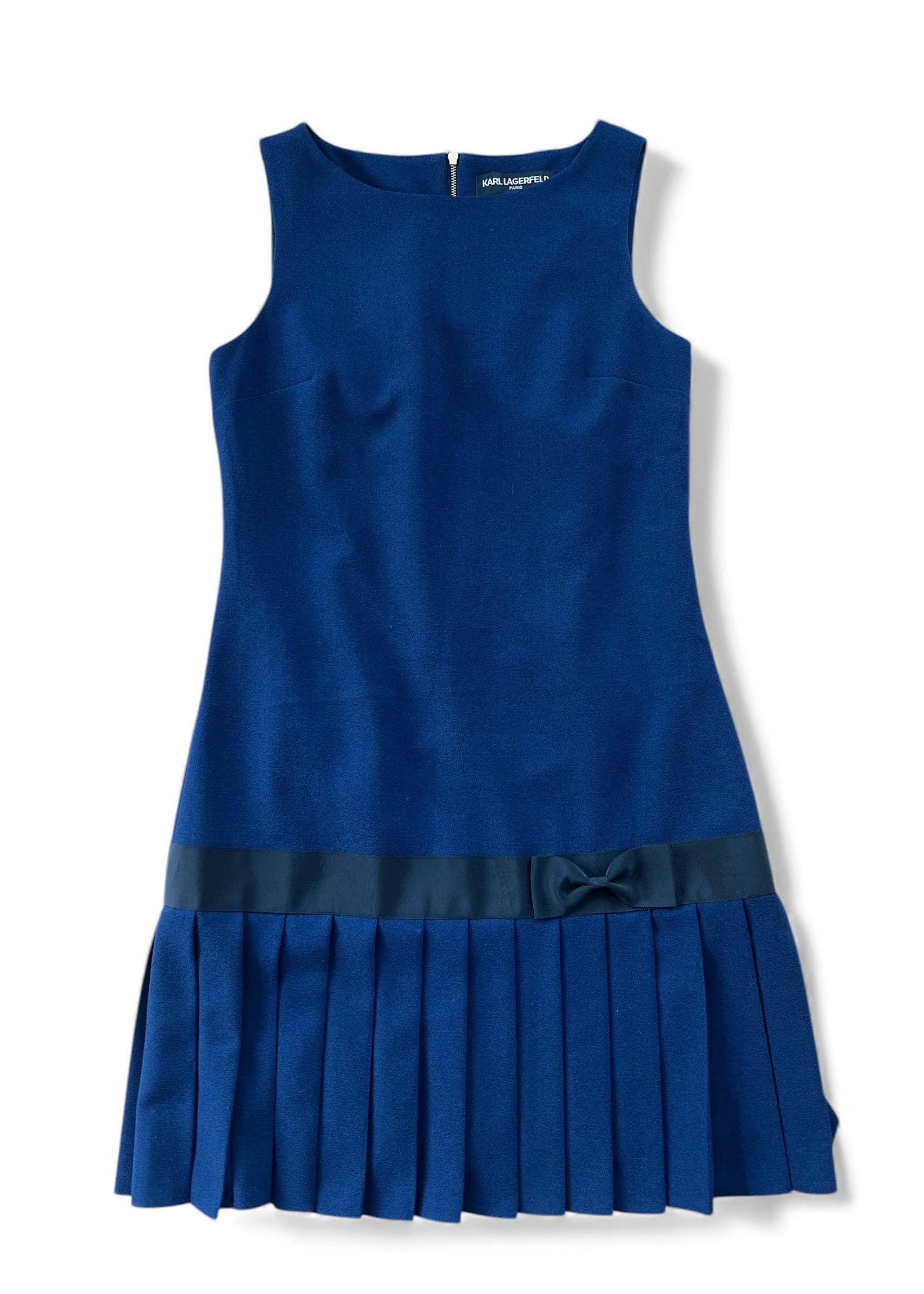 Abito tennis vintage blu con pieghe di  Karl Lagerfeld