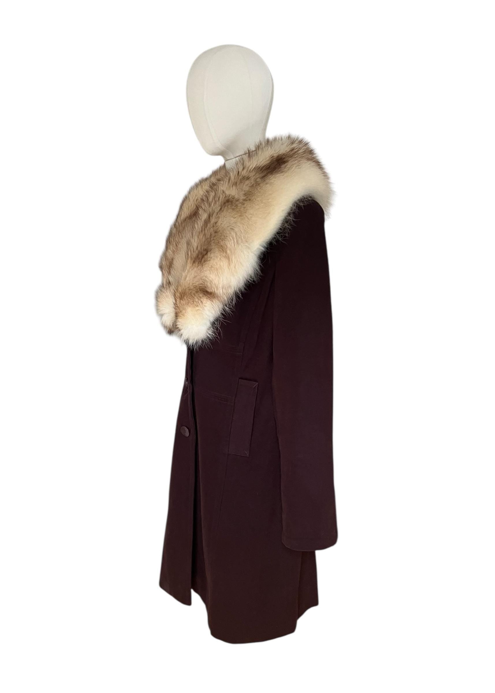 Cappotto marrone y2k con collo visone chiaro