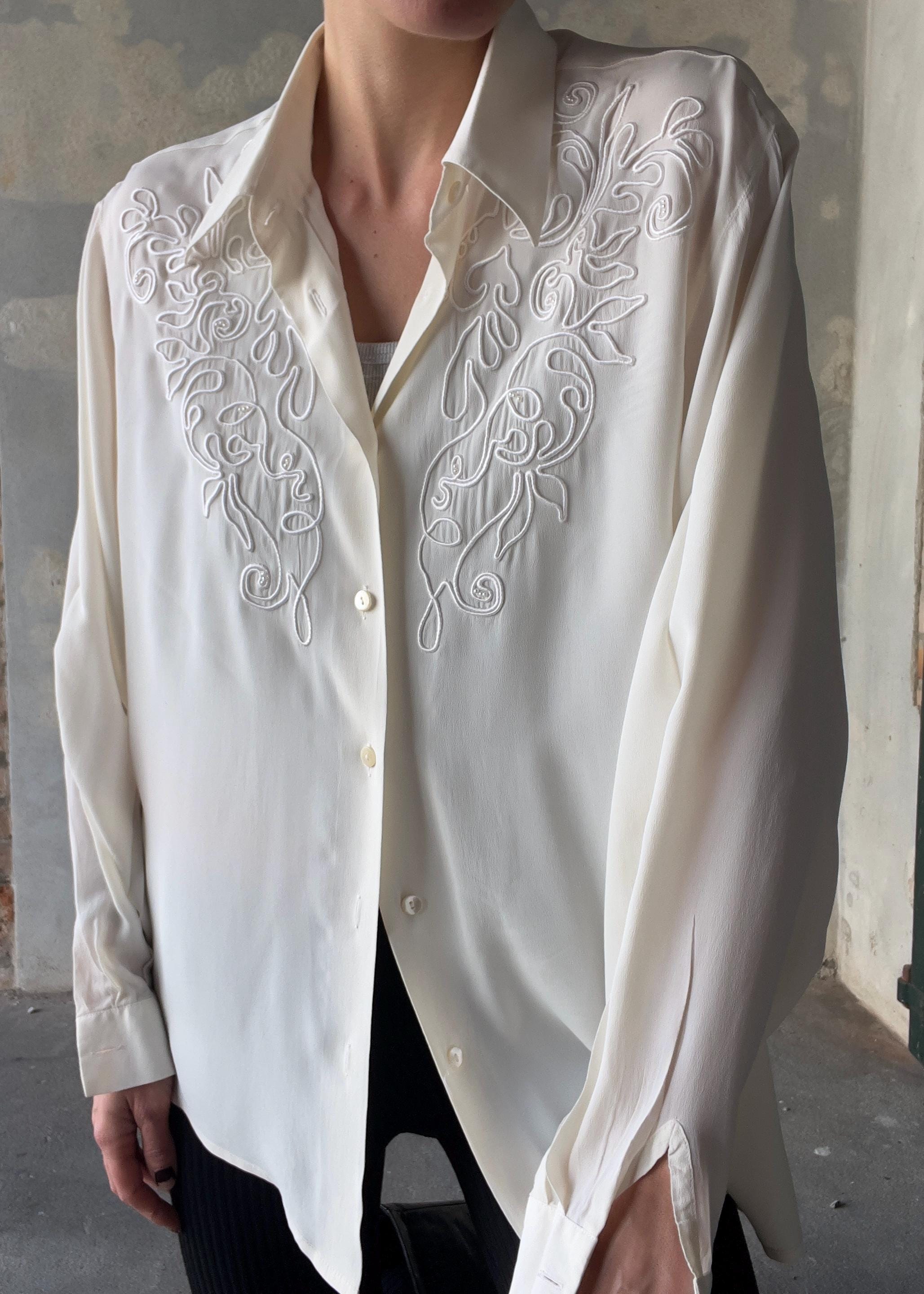 Camicia romantica vintage ricamata